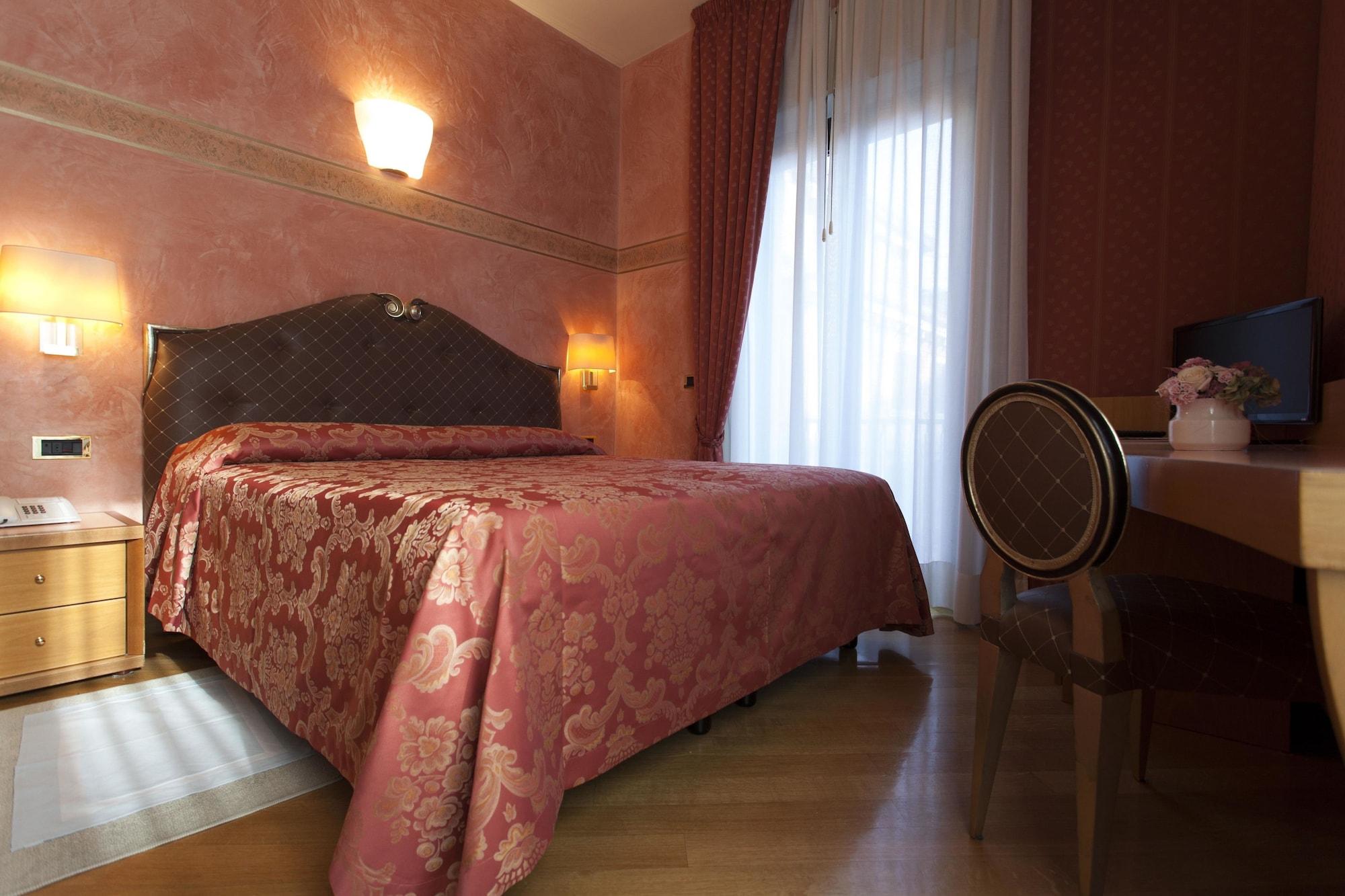 Hotel Europa Verona Exterior photo