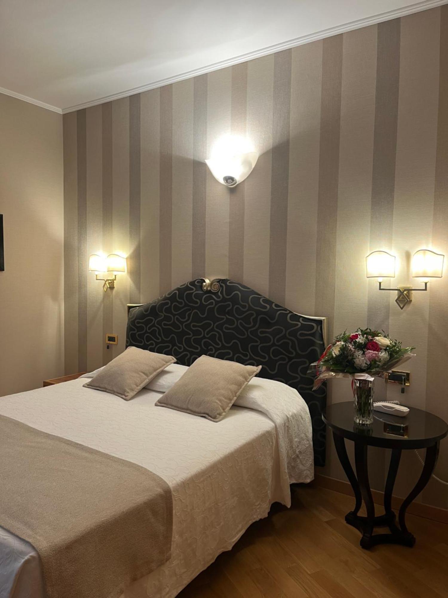 Hotel Europa Verona Exterior photo