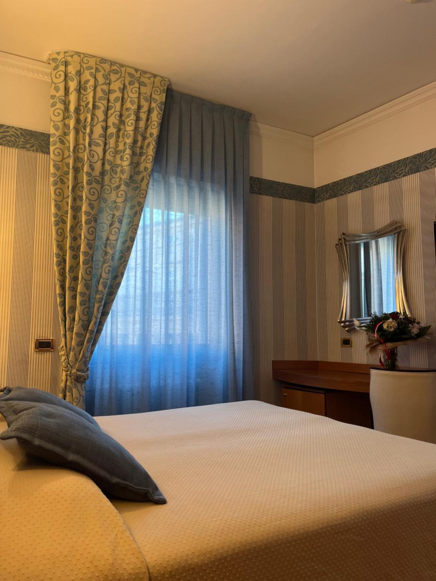 Hotel Europa Verona Exterior photo